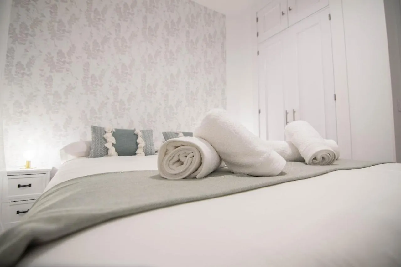 New! Luxury City Center & 2 Balconies Málaga Appartamento